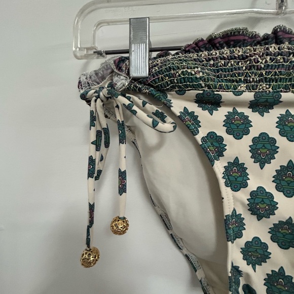 Juicy Couture Vintage Bikini - Picture 10 of 13